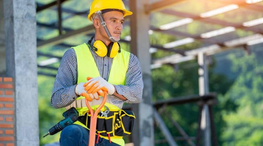 Professional gutter cleaning in Amherst, NH